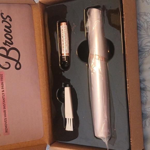 Finishing Touch Flawless Brows Hair Remover - White - Picture 2 of 6